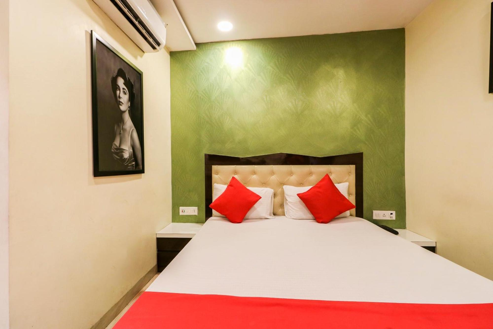 Hotel O Abi Inn Hotel Near Dhakuria Manipal Hospital 콜카타 외부 사진