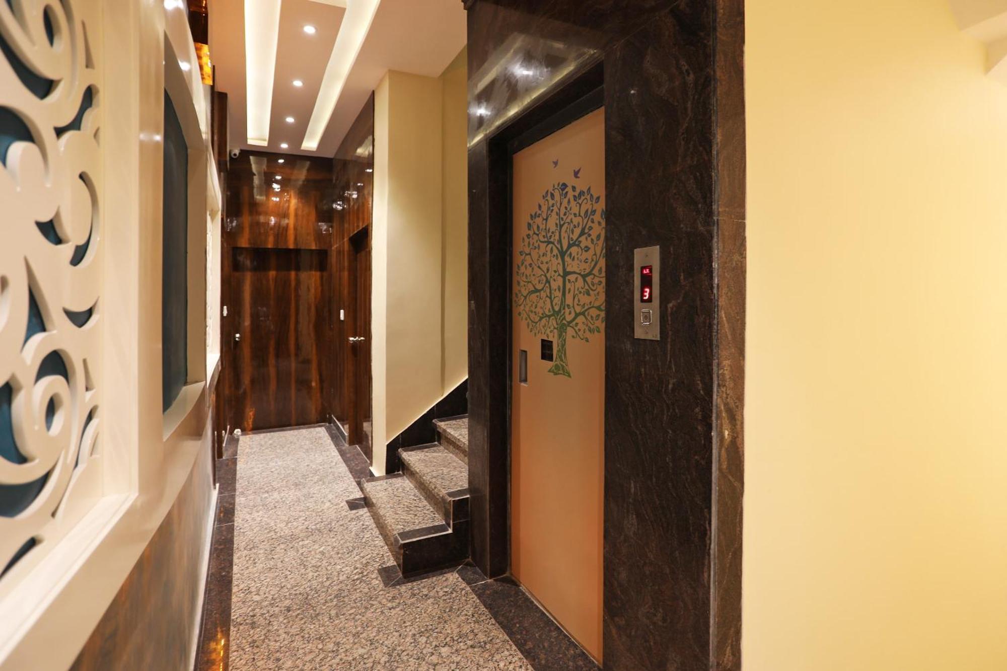 Hotel O Abi Inn Hotel Near Dhakuria Manipal Hospital 콜카타 외부 사진